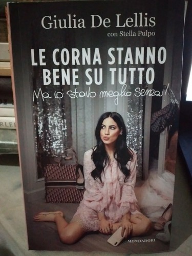 Giulia lellis corna - giulia, de